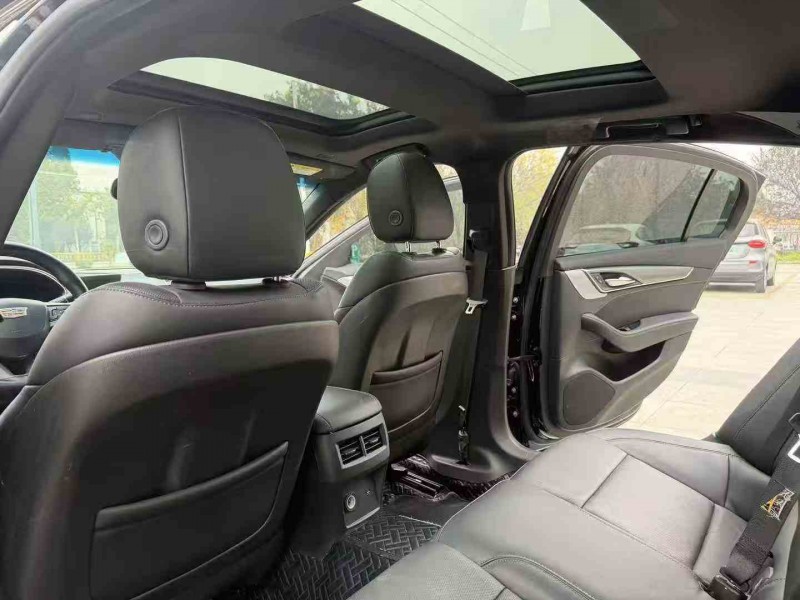 枣庄23年凯迪拉克CT55