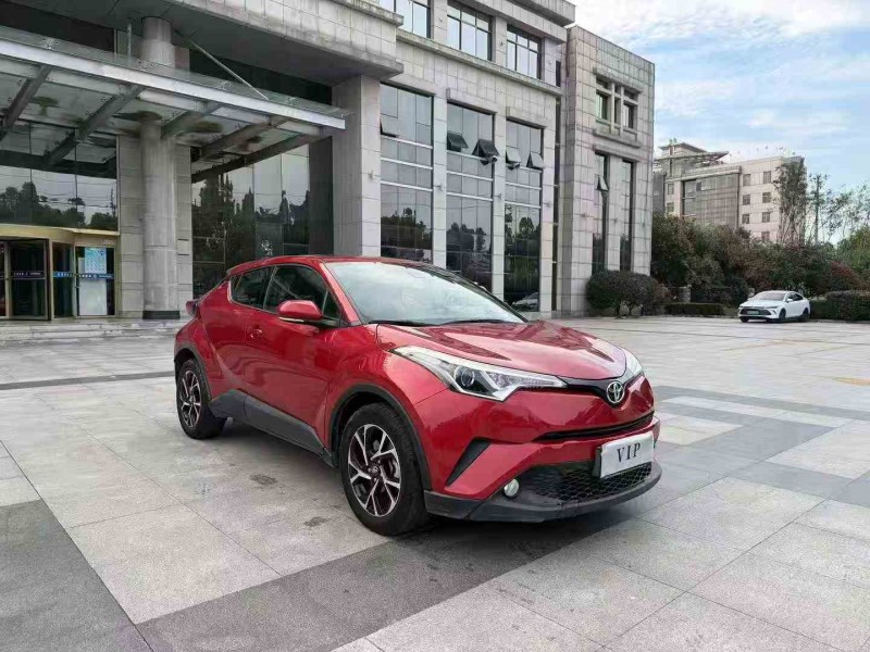 枣庄21年丰田CHR3