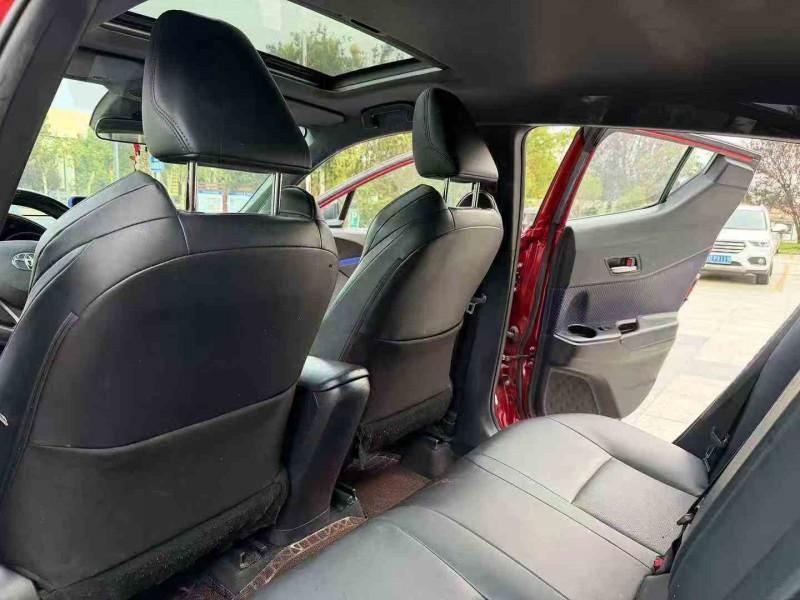 枣庄21年丰田CHR5