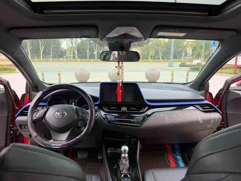 枣庄21年丰田CHR6