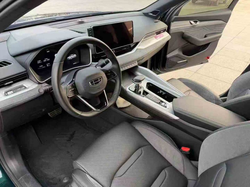 枣庄23年吉利星瑞4