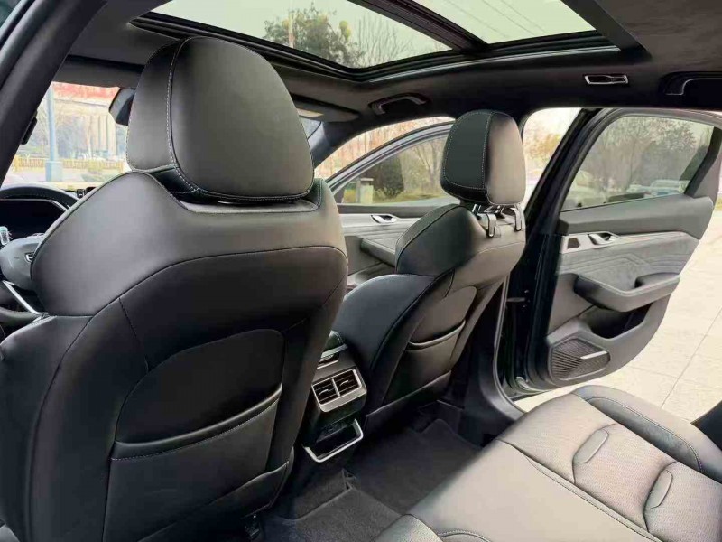 枣庄23年吉利星瑞5