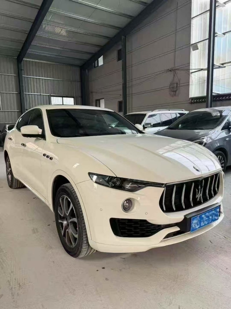 菏泽17年玛莎拉蒂Levante2