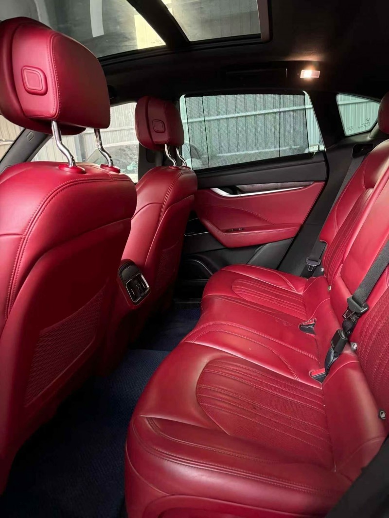 菏泽17年玛莎拉蒂Levante5