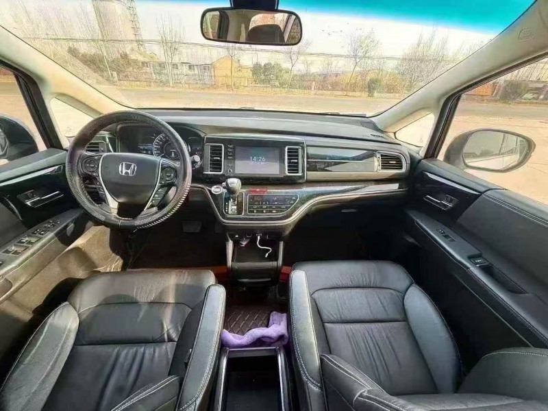 菏泽21年本田艾力绅4