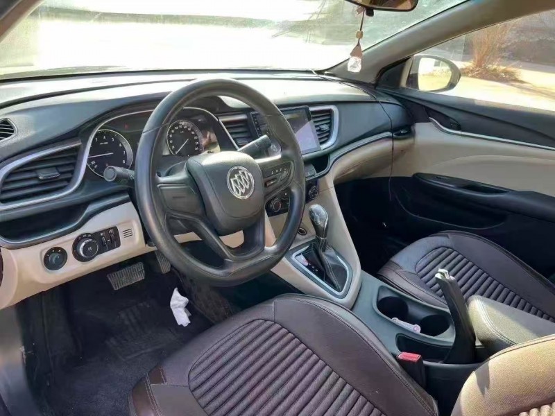 菏泽17年别克英朗6