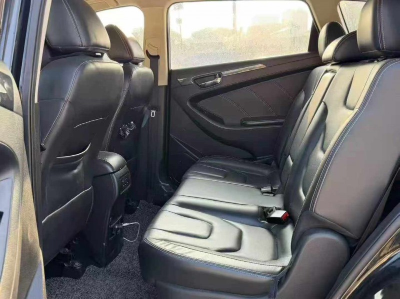 南宁16年东风风光5