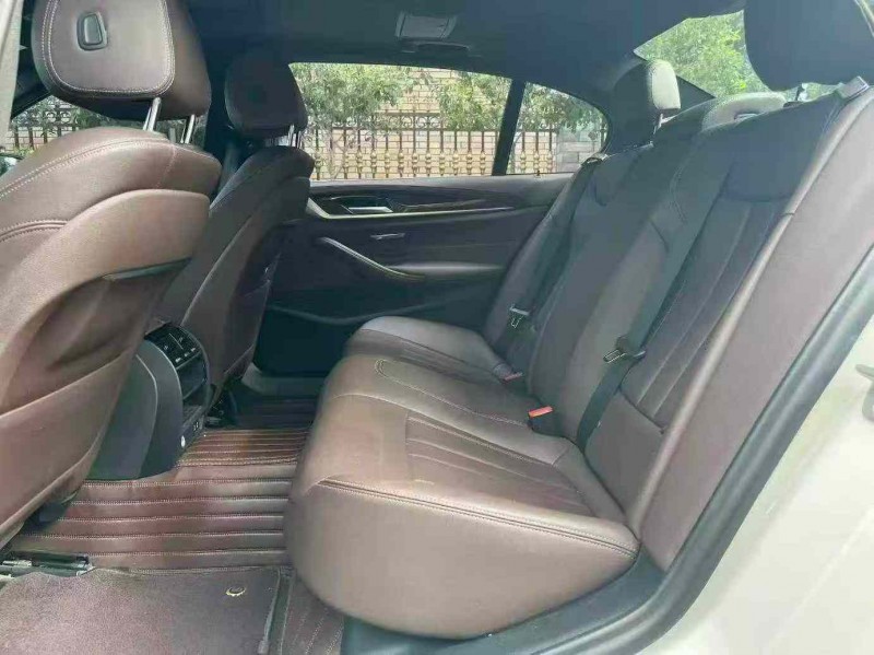 东莞20年宝马5系5