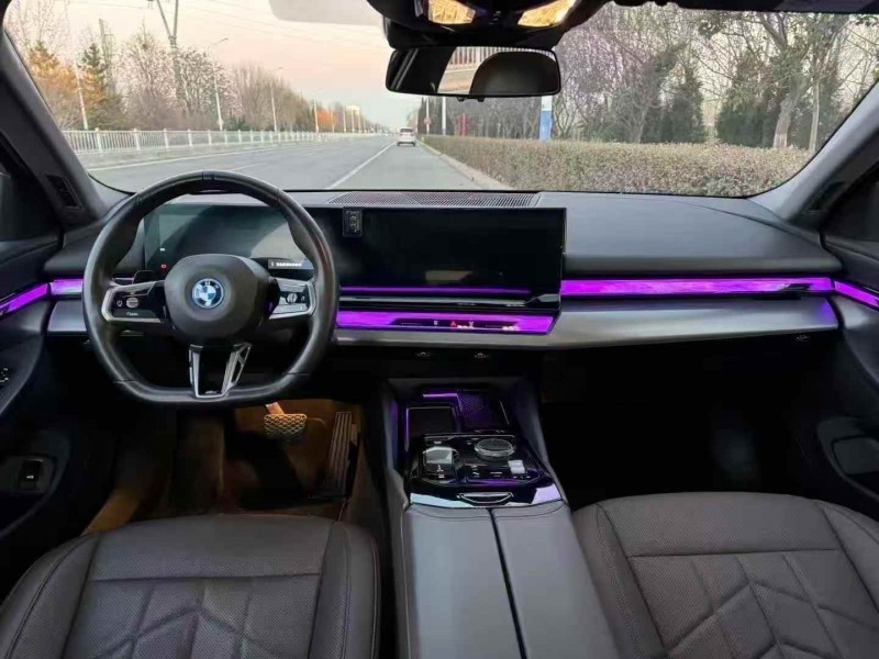 东营24年宝马I54