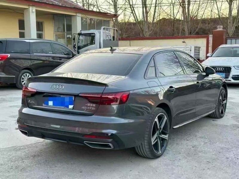 淄博23年奥迪A4L8