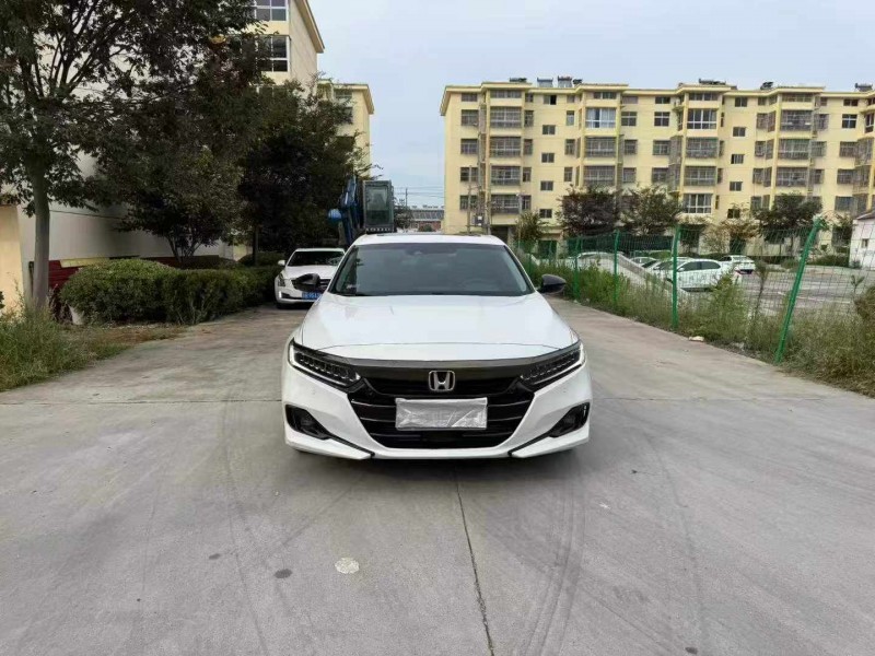 徐州23年本田雅阁1