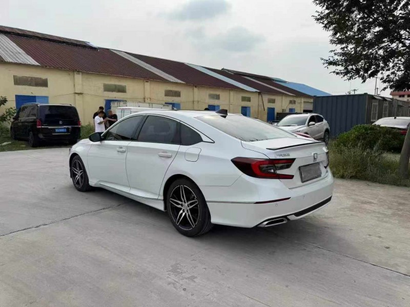 徐州23年本田雅阁3