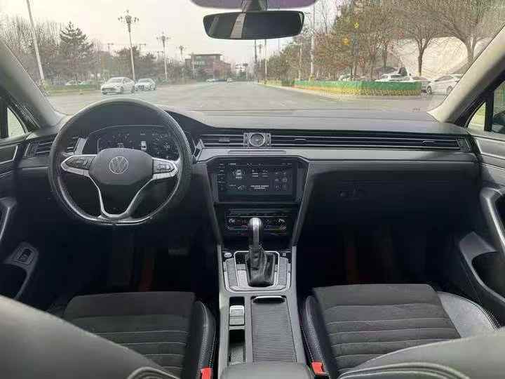 济南21年大众迈腾4