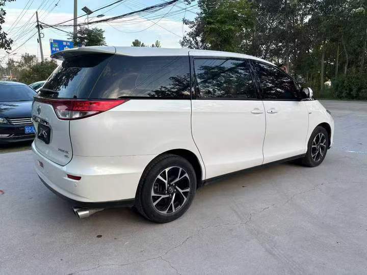 徐州18年丰田普瑞维亚8