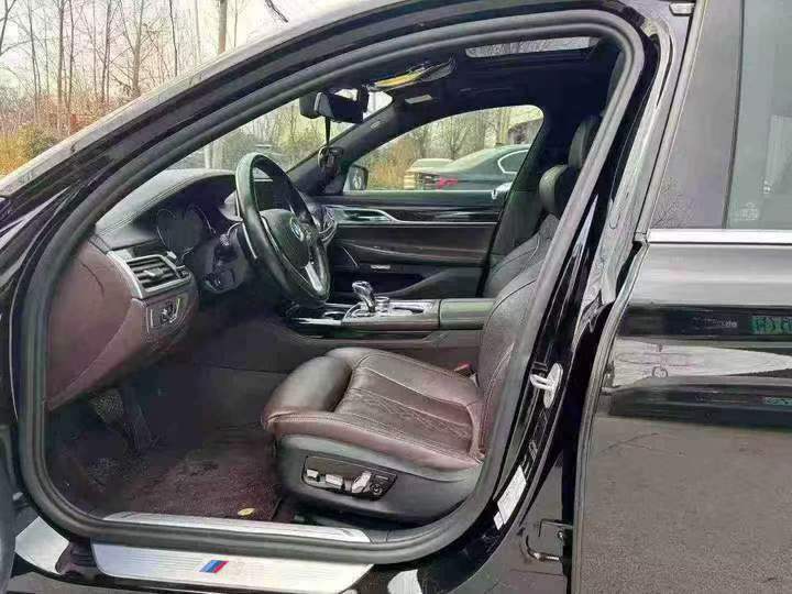 徐州18年宝马7系6