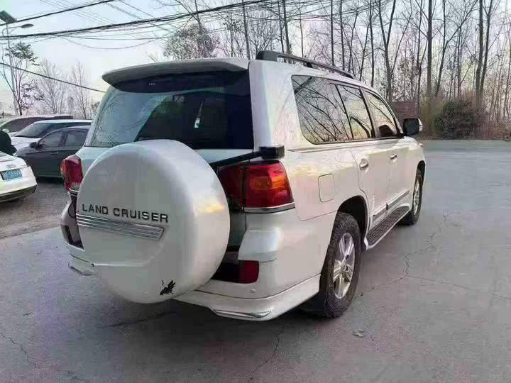 徐州15年丰田兰德酷路泽8