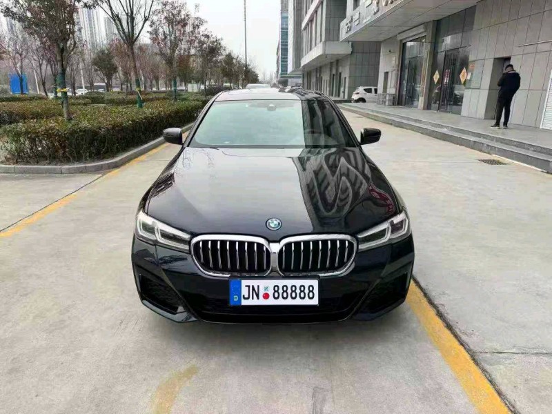 济宁22年宝马5系1