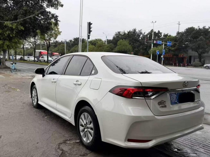 桂林21年丰田卡罗拉8