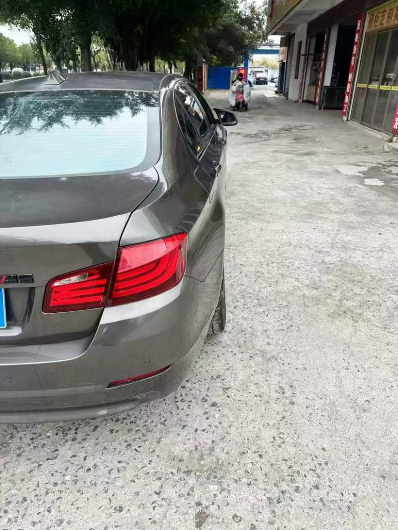 桂林13年宝马5系9