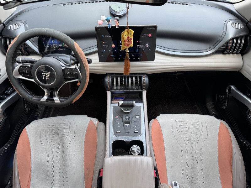 济宁24年比亚迪元4