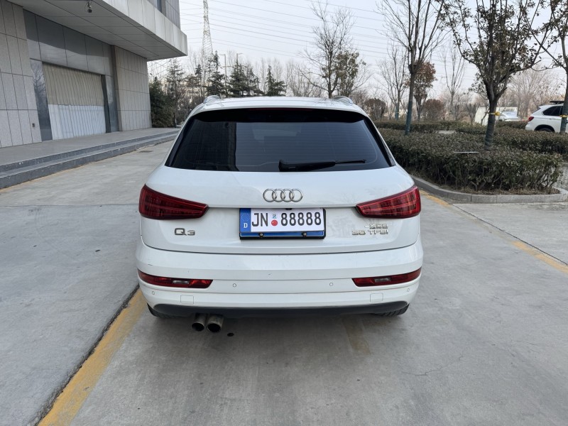 济宁18年奥迪Q38
