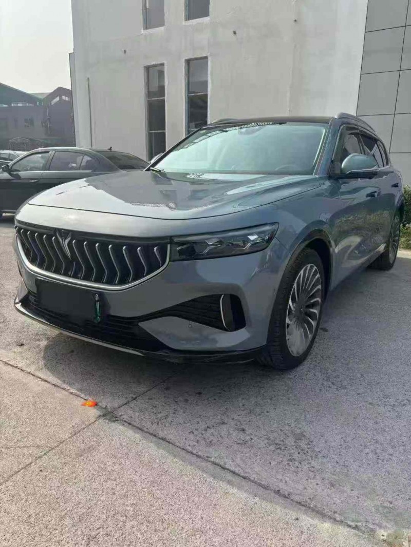 襄阳22年岚图汽车FREE3