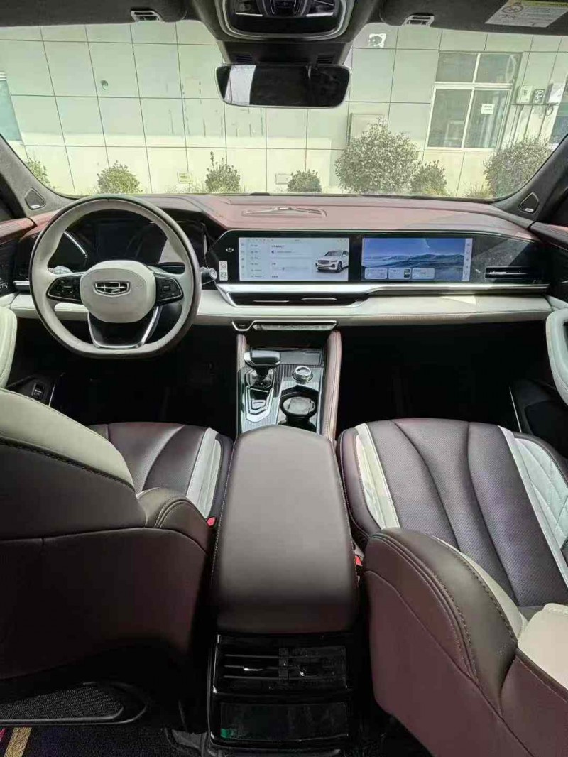 襄阳22年吉利星越5