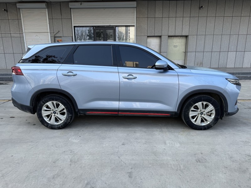 济宁22年长安汽车欧尚2