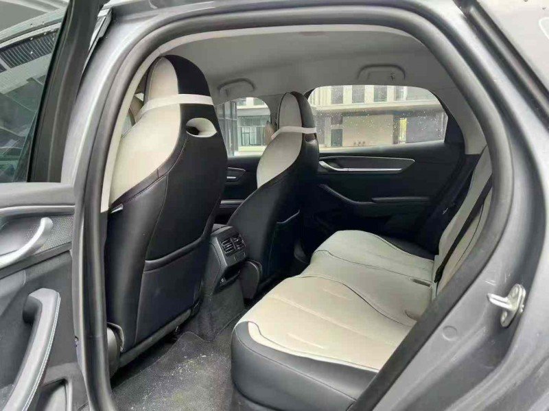 广州25年比亚迪秦9