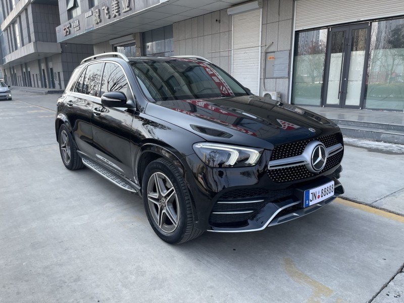 济宁23年奔驰GLE4