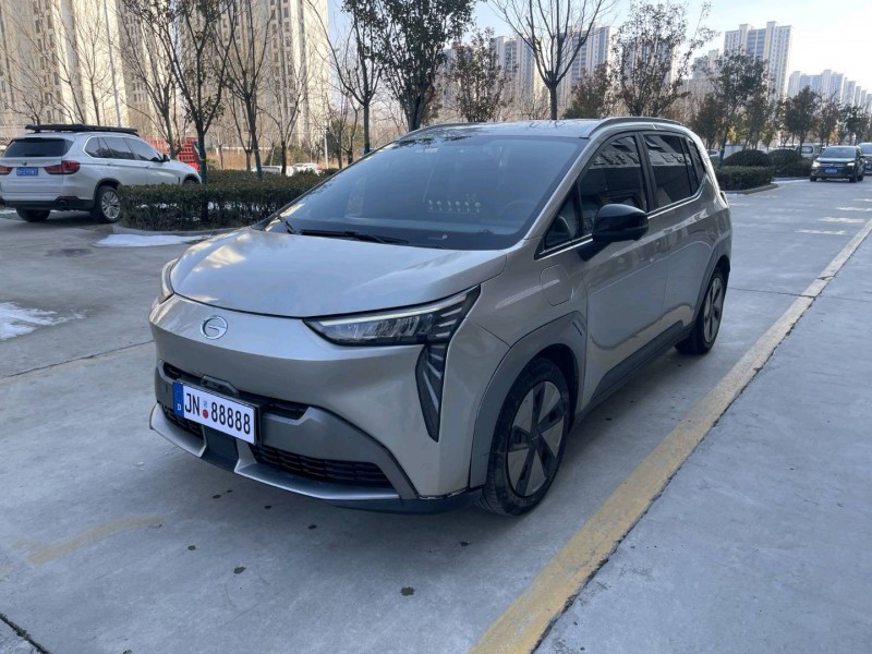 济宁22年传祺埃安Y2