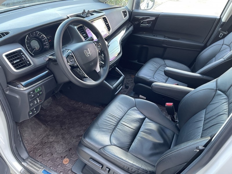 济宁21年本田奥德赛6