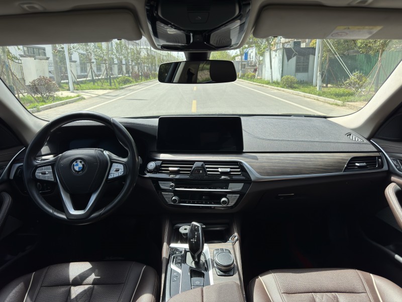 盐城20年宝马5系8