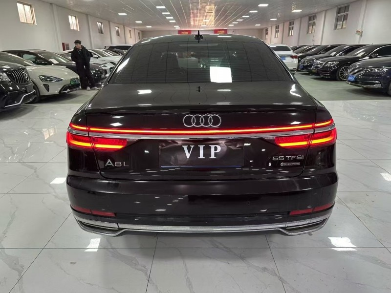 廊坊19年奥迪A8L9