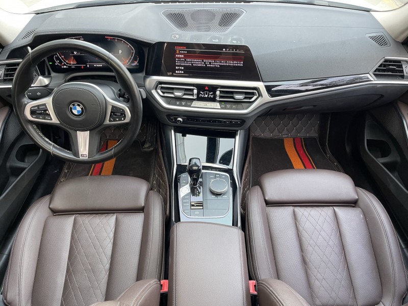 济宁22年宝马3系3