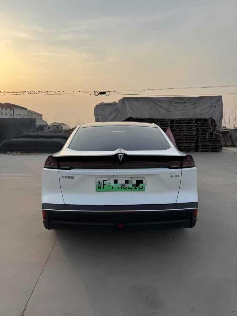 菏泽25年长安汽车深蓝8