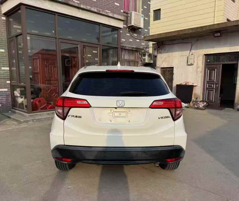 南通18年本田缤智4