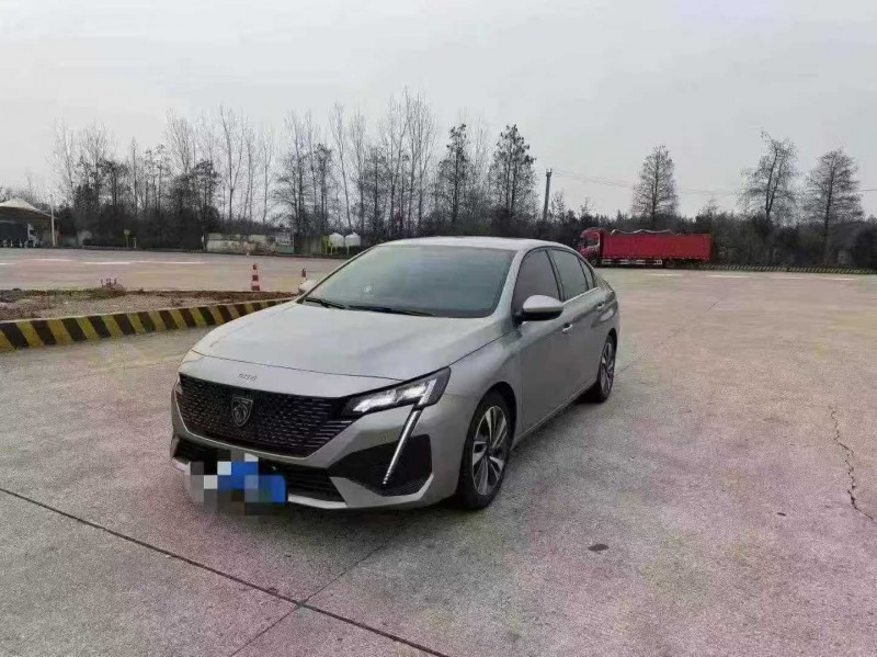 武汉23年东风标致2