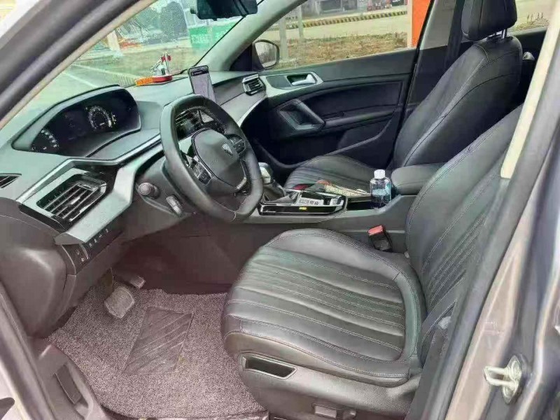 武汉23年东风标致3