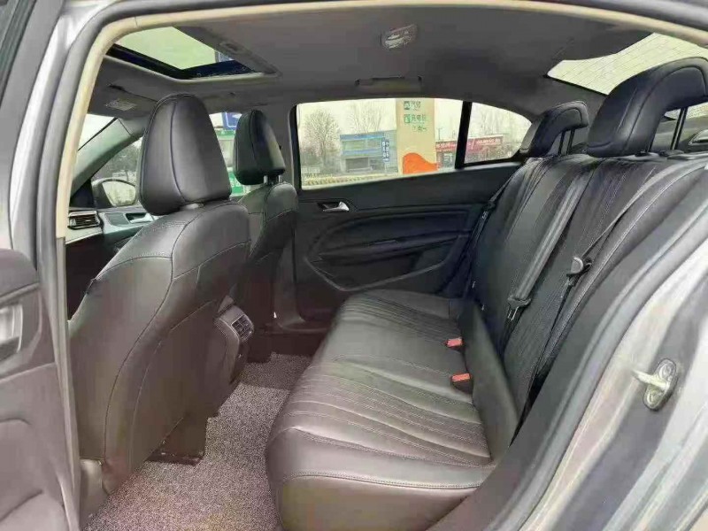 武汉23年东风标致6