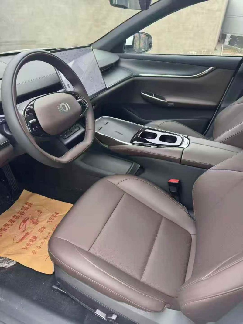 张家口25年长安汽车启源6