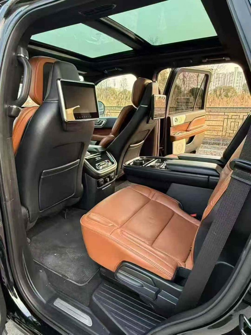 徐州19年林肯领航员9