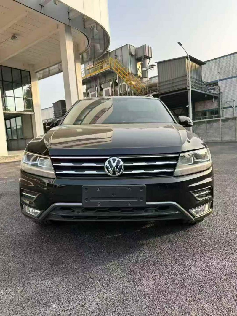 重庆19年大众途观1