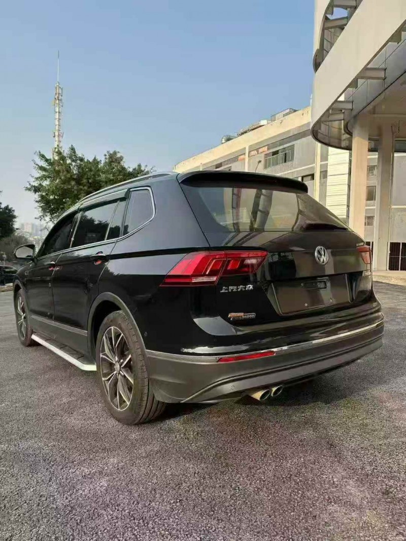 重庆19年大众途观8