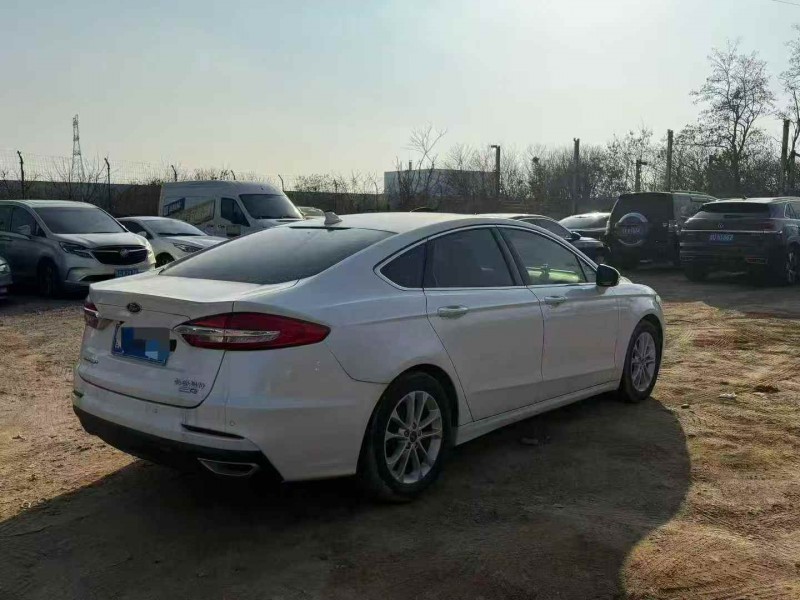 泰安19年福特蒙迪欧6