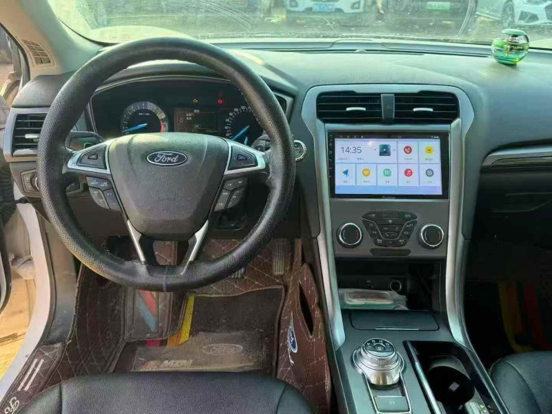 泰安19年福特蒙迪欧7