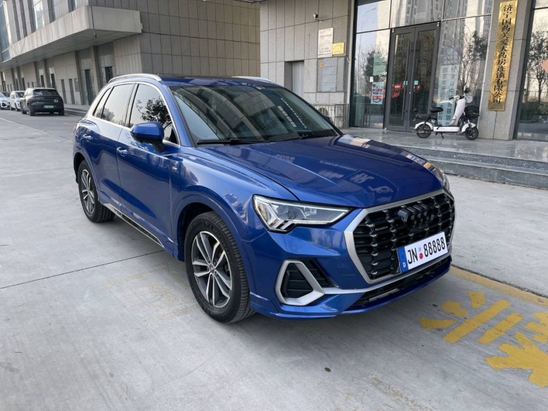 济宁21年奥迪Q32