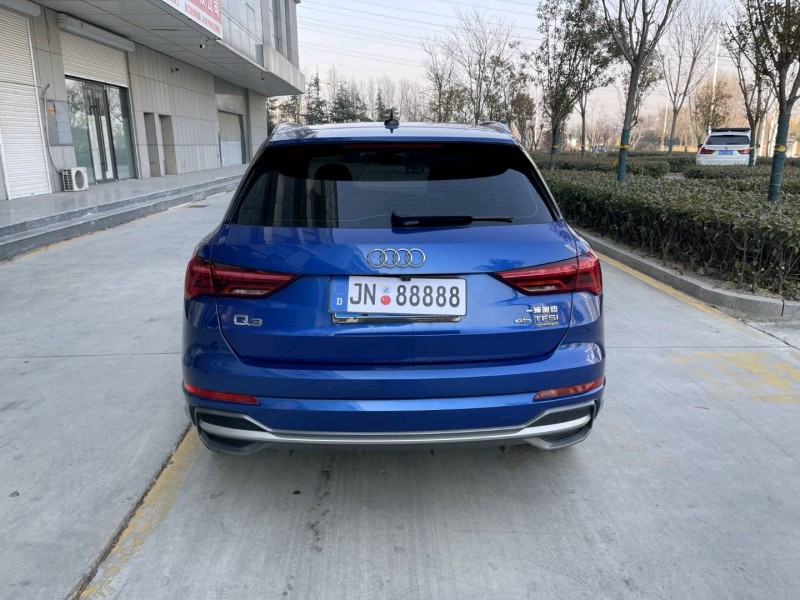 济宁21年奥迪Q39