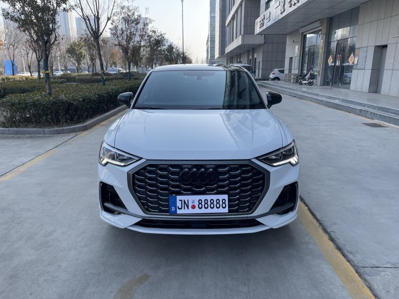 济宁24年奥迪Q31