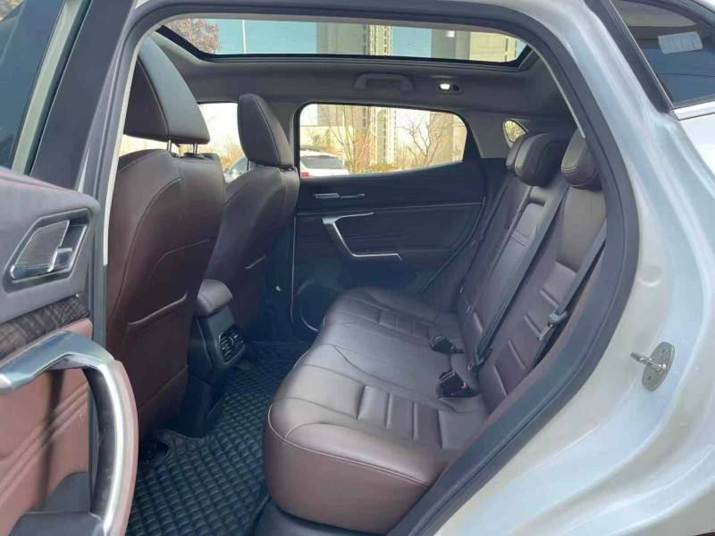 济宁19年长城汽车魏牌5